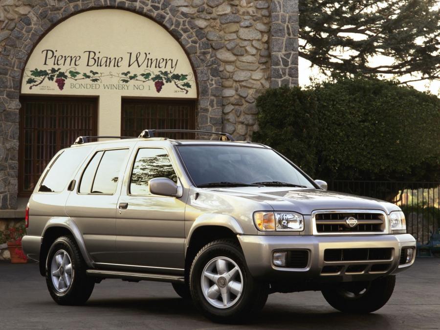  Nissan Pathfinder 2002 года  (US) (фото 7 из 9)